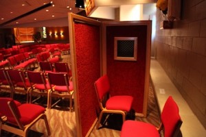 La Salle confessional